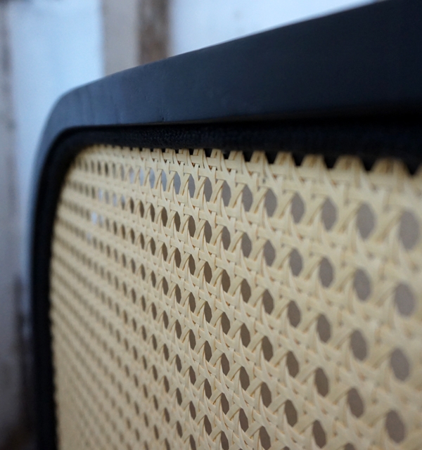 Вставка из ротанга