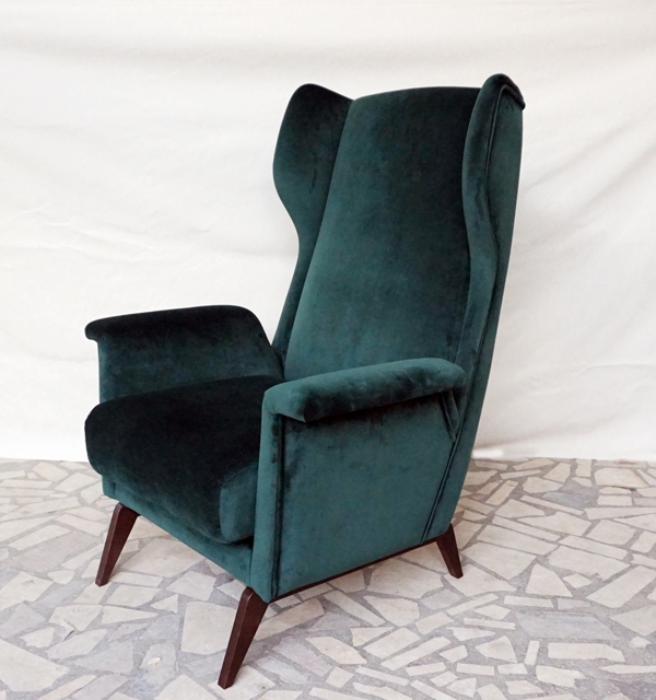 Salvadoro Chair