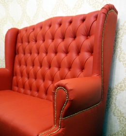 Диван с ушами