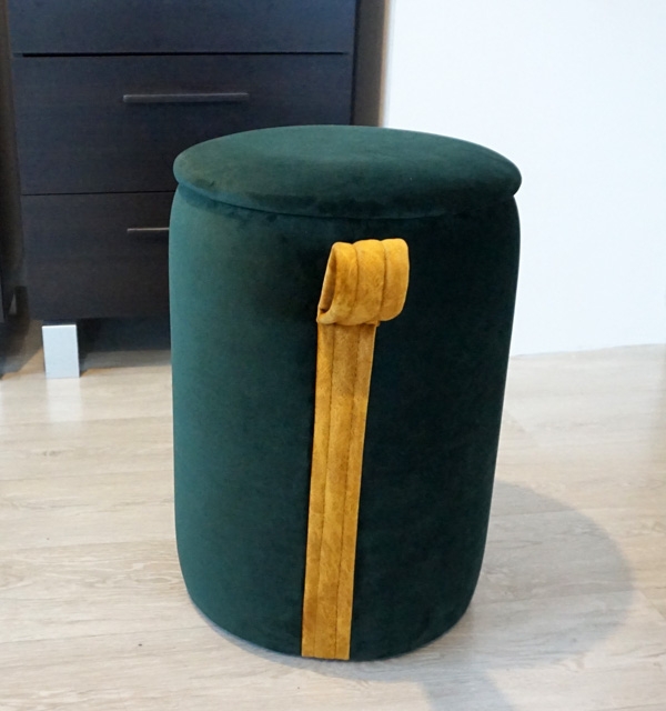 Пуф с ручкой